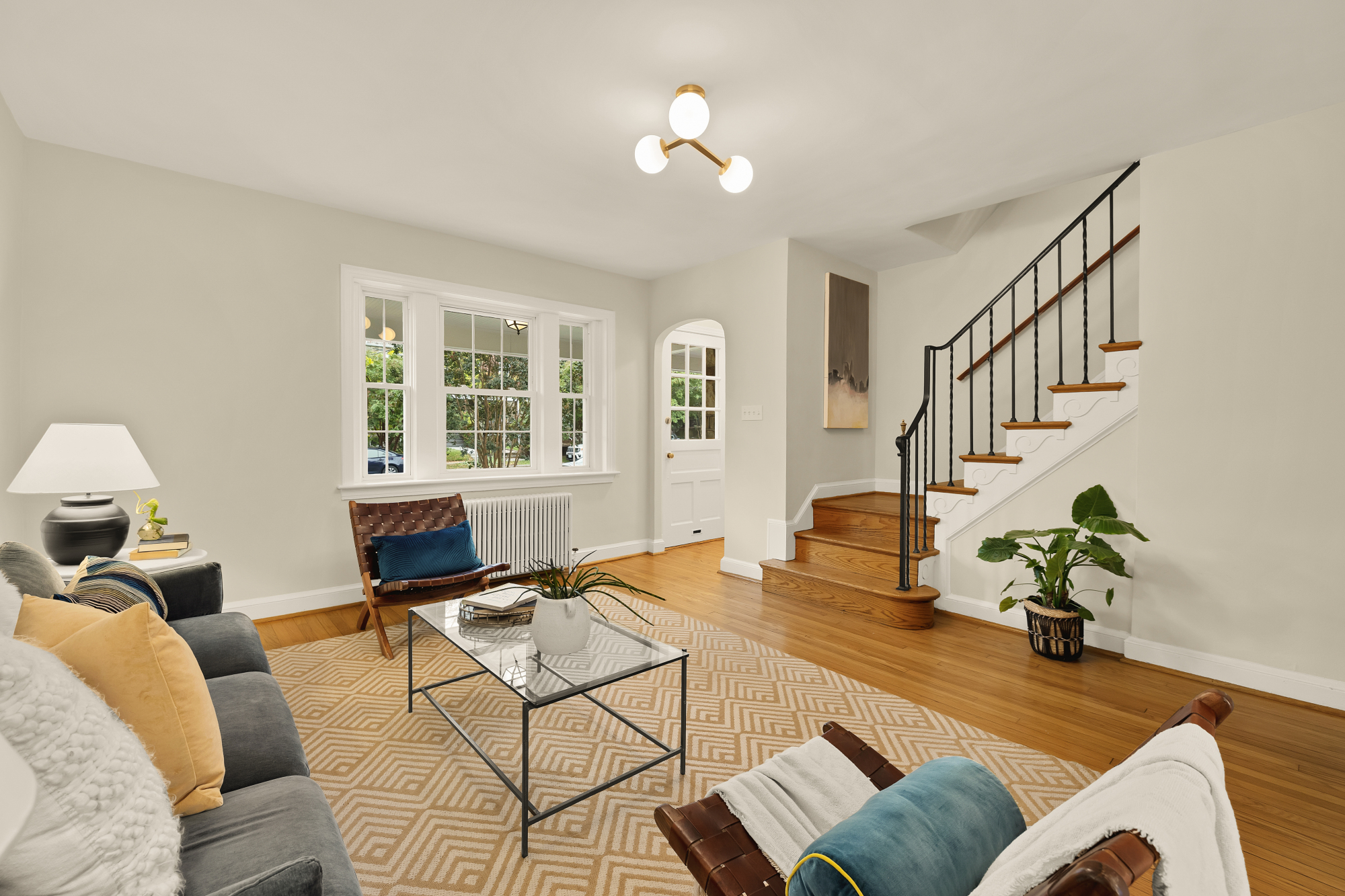 922 Perry Place NE DC  LR2